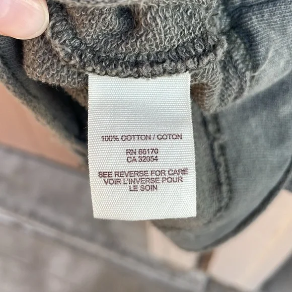 Free People Sweatshirtt - Picture 6 of 7